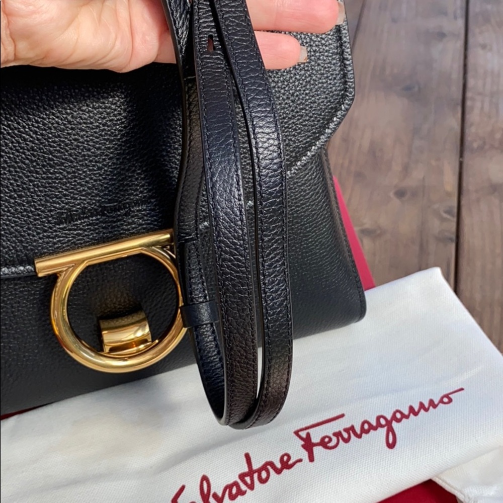 “SOLD” Salvatore Ferragamo Margot Bag - Picture 9 of 13